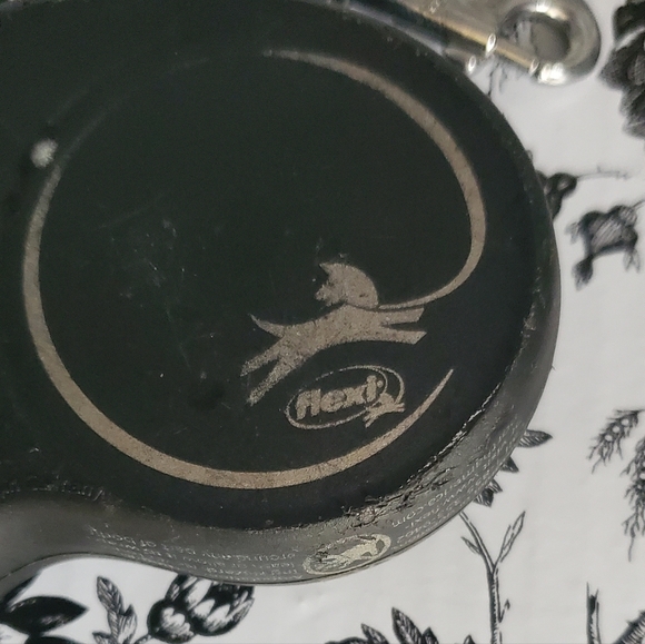 Dog Pack with small gold stained collar. - Picture 4 of 9